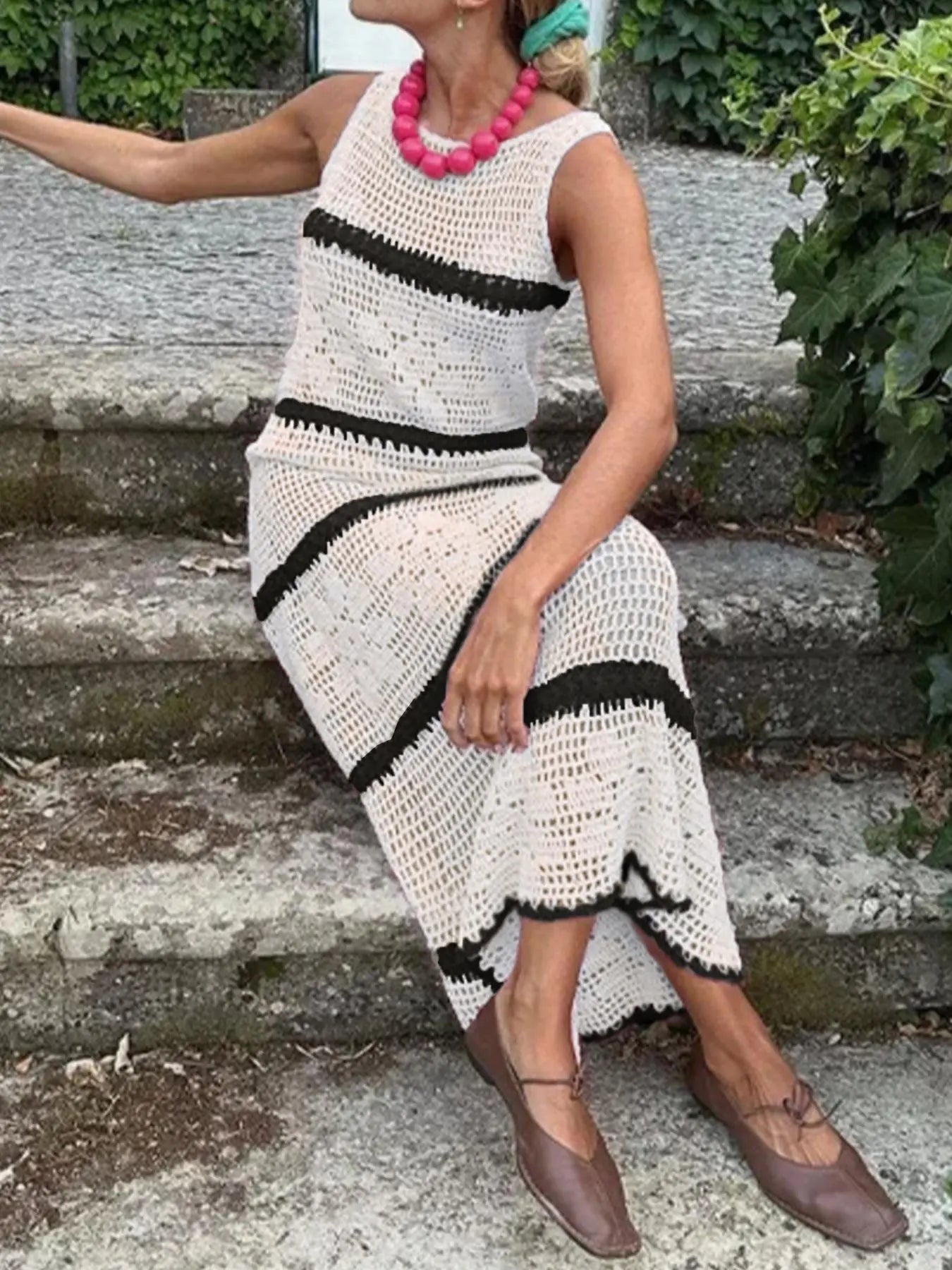 Women's Colorblock Crochet Sweater Dress, Casual Sleeveless Fitted Knitwear for Summer, Fashion Women's Clothing for Daily Wear, Womenswear, Piece