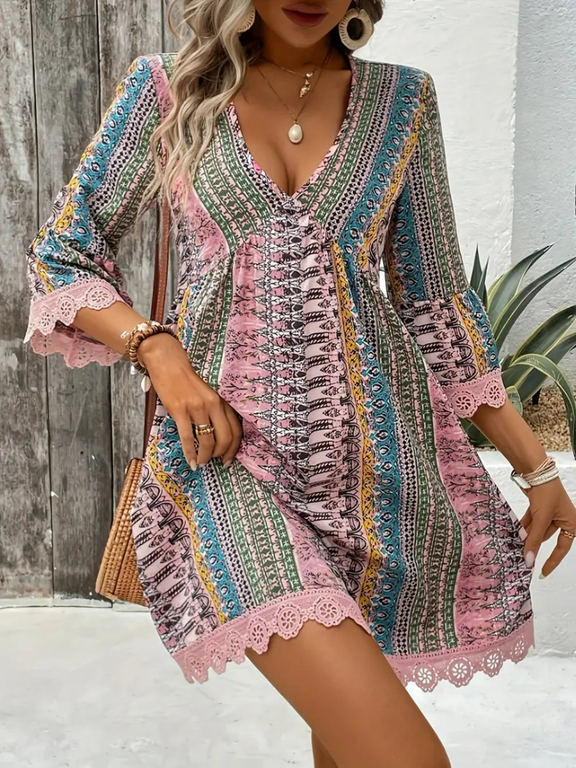 🌷🌷Lace Trim Printed V-Neck 3/4 Sleeve Dress（S-5XL）