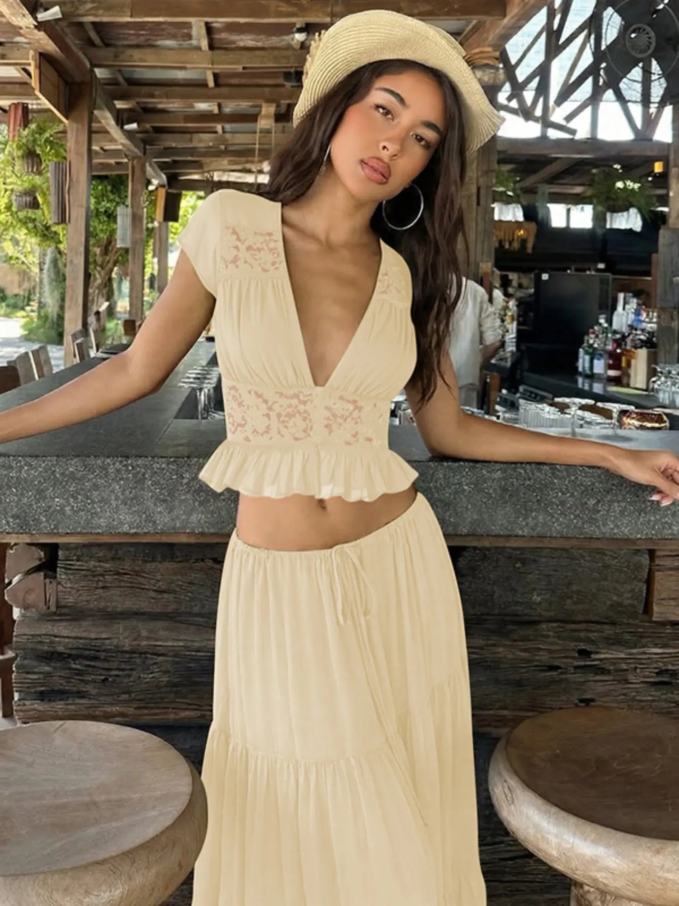 ☀️👗 Women’s Summer 2-Piece Set – V-Neck Top & Long Skirt