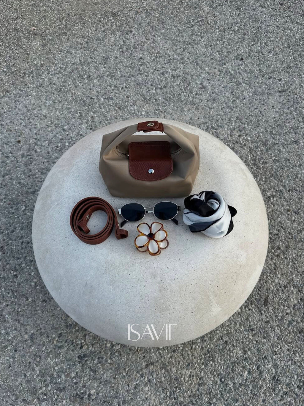 🎉🛍️Hot Sale   Trendy Lena Crescent Bag🎒