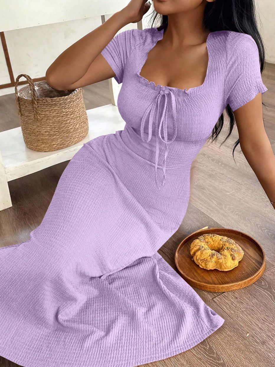 ✨ Women’s Slim Fit Ruched Dress – Casual & Chic