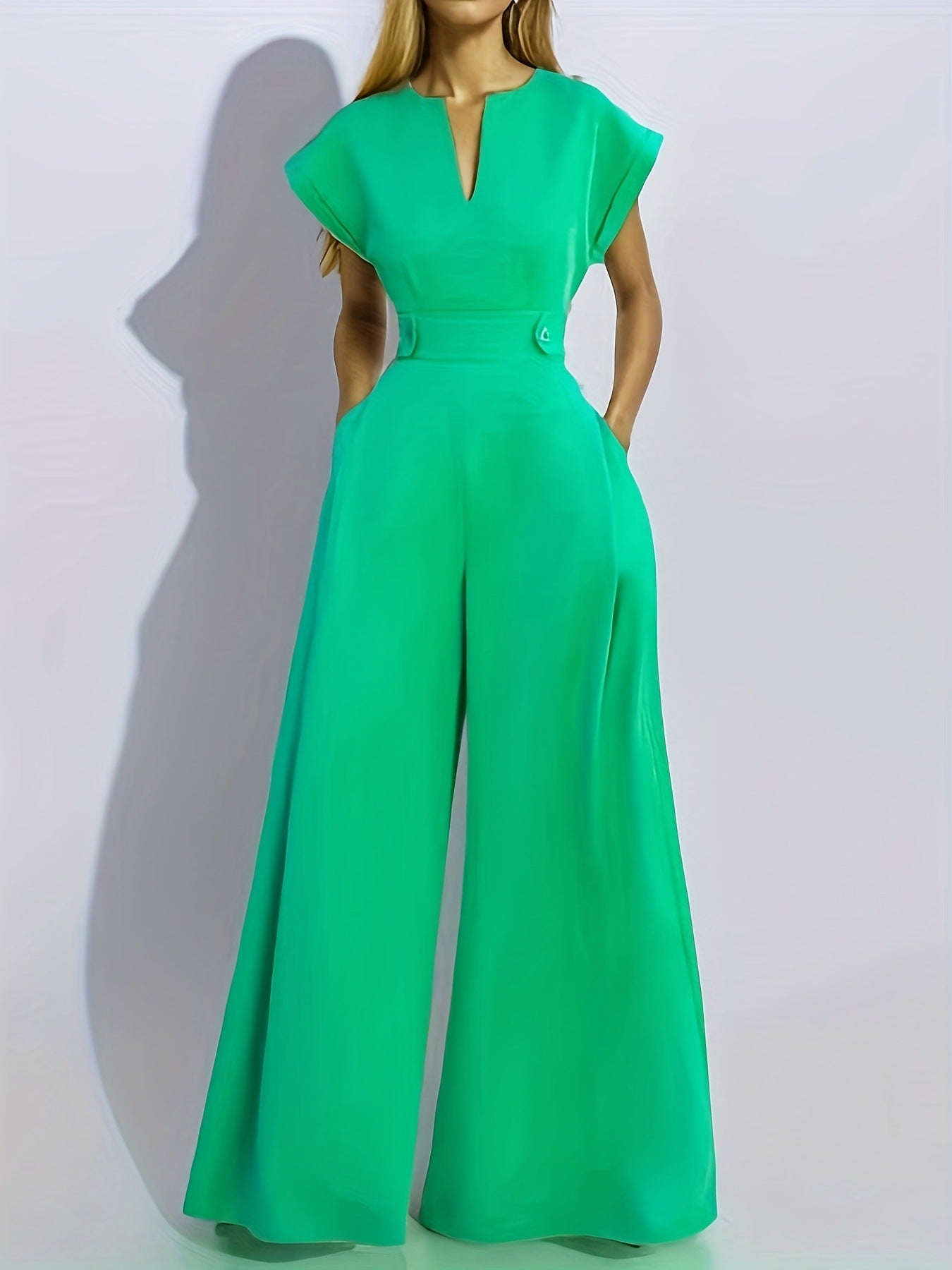 ☀️👗 Women’s Chic V-Neck Wide-Leg Overall – Minimalist Summer Outfit