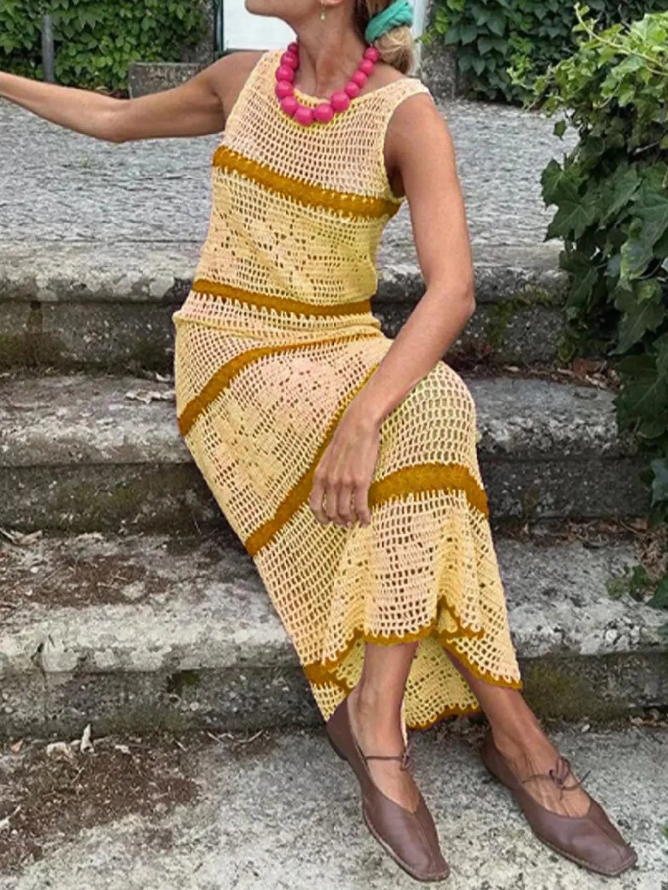 Women's Colorblock Crochet Sweater Dress, Casual Sleeveless Fitted Knitwear for Summer, Fashion Women's Clothing for Daily Wear, Womenswear, Piece